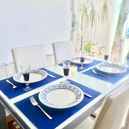 شقة A 5 Minutos Del Centro Parking Privado *